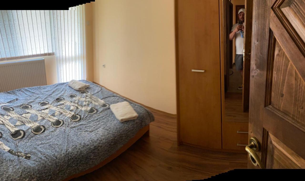 Къща Дьовлень/House Dyovlen Hotel เดวิน ภายนอก รูปภาพ
