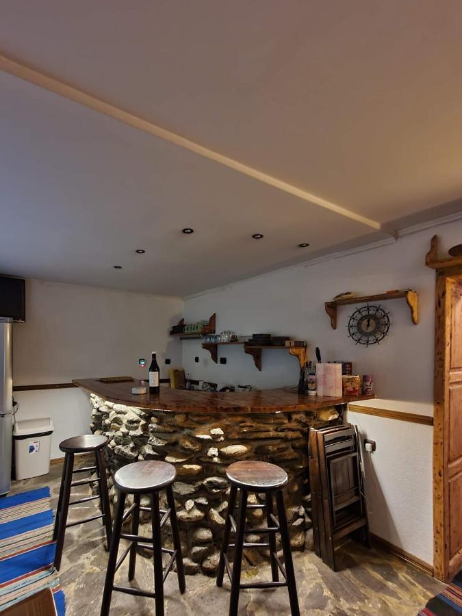 Къща Дьовлень/House Dyovlen Hotel เดวิน ภายนอก รูปภาพ